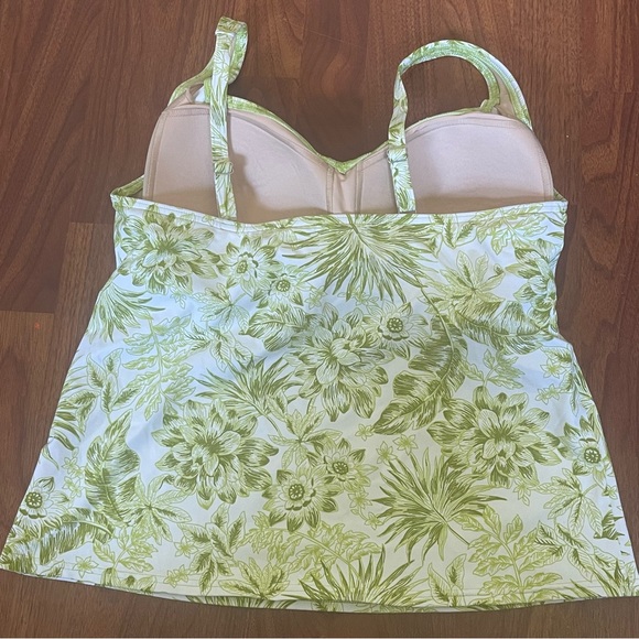 Lands End Womens Tankini Top Swimwear Green Floral Adjustable Strap Stretch 12P - Picture 4 of 8